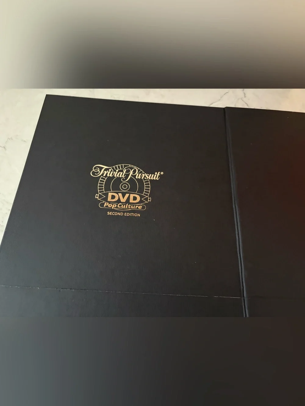 Trivial Pursuit DVD Pop Culture 2 Board Game Parker Brothers Complete w/DVD